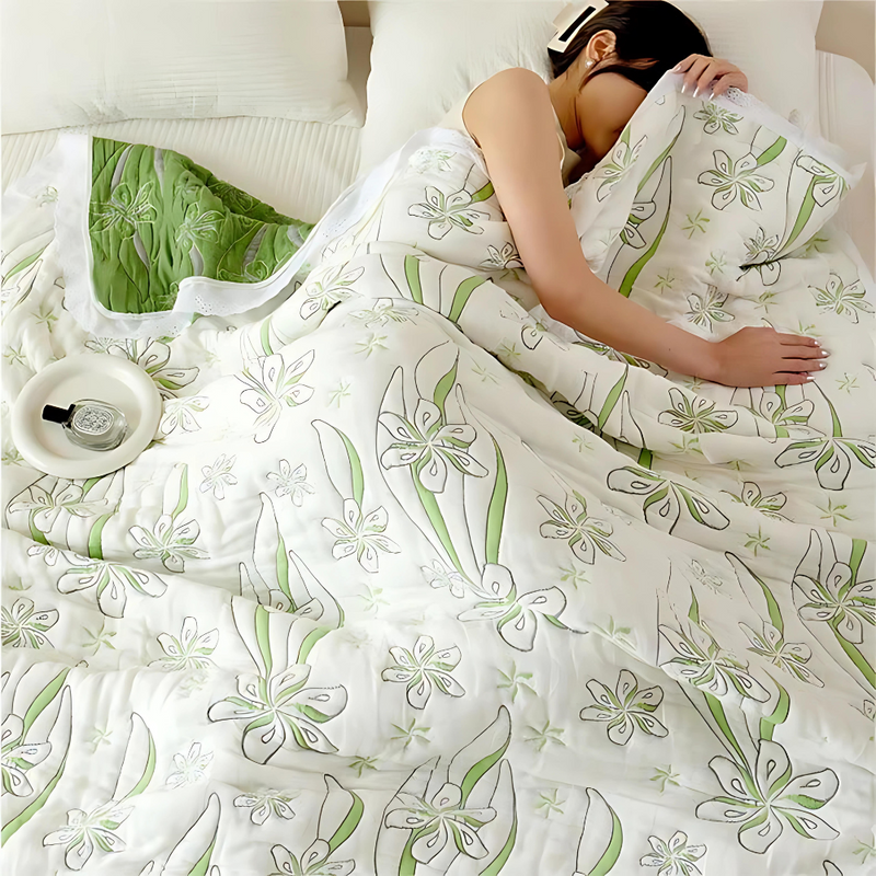 Bamboo Fibre Fresh Style Floral Blanket