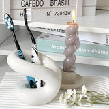 Nordic Knot Ceramic Holder