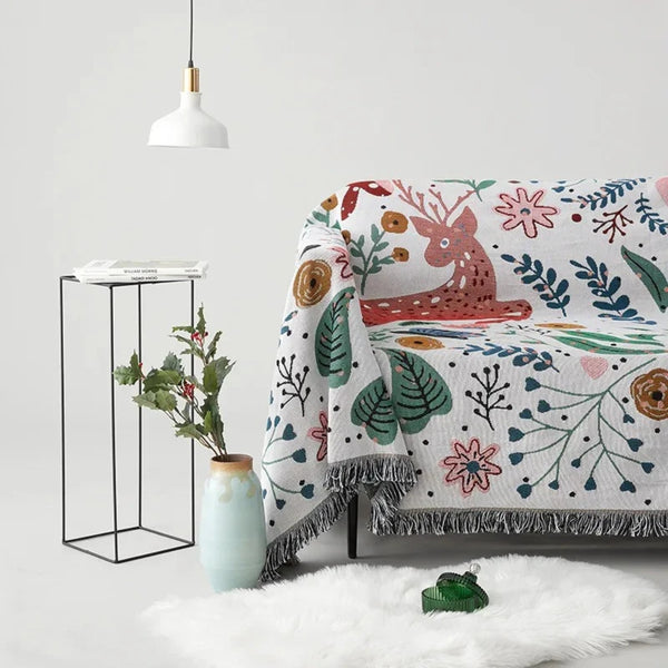 Laurel Nature-Inspired Soft Blanket